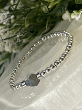 Load image into Gallery viewer, Silver &amp; Labradorite
