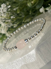 Load image into Gallery viewer, Silver &amp; Rose quartz
