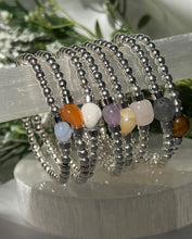 Load image into Gallery viewer, Silver &amp; Orange carnelian
