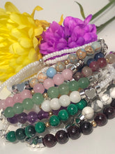 Load image into Gallery viewer, Kunzite &amp; seed bead
